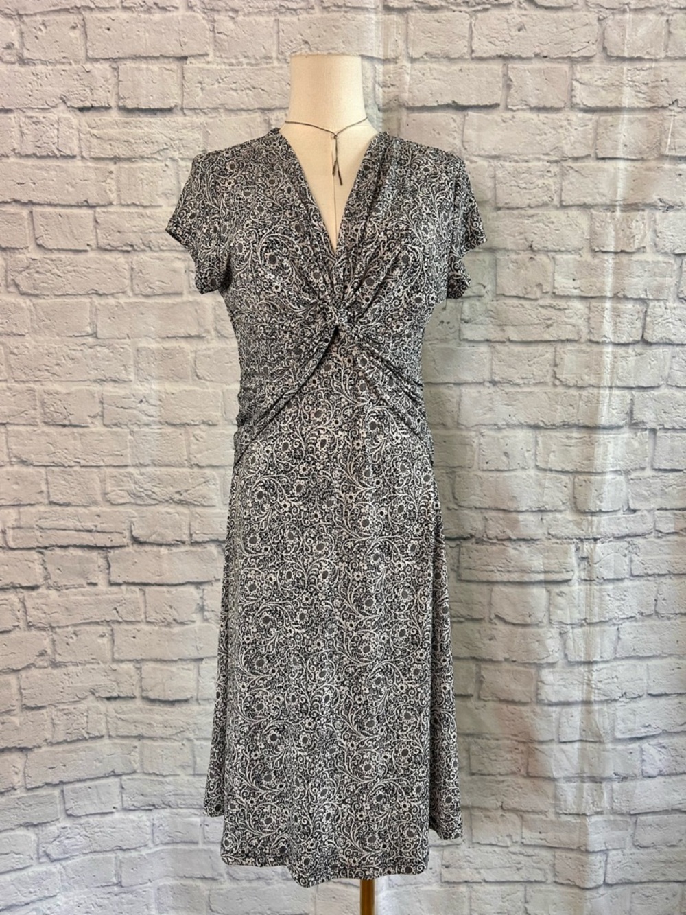 connected apparel Black White Dress Midi Floral V Neck Twist-Front Day to Night - Picture 3 of 15